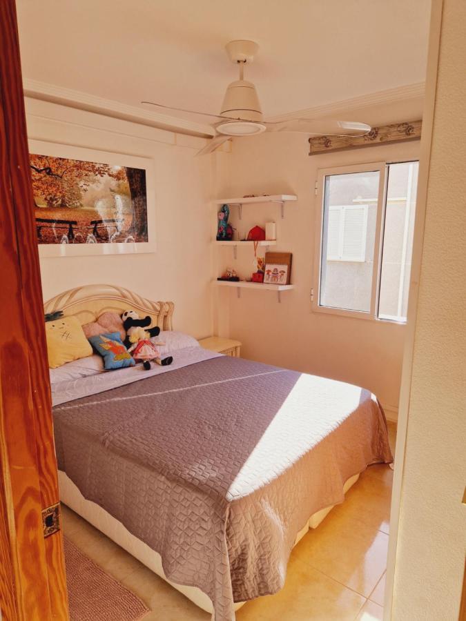 Magnifico Chalet Adosado En Torrevieja, Alicante. Buitenkant foto